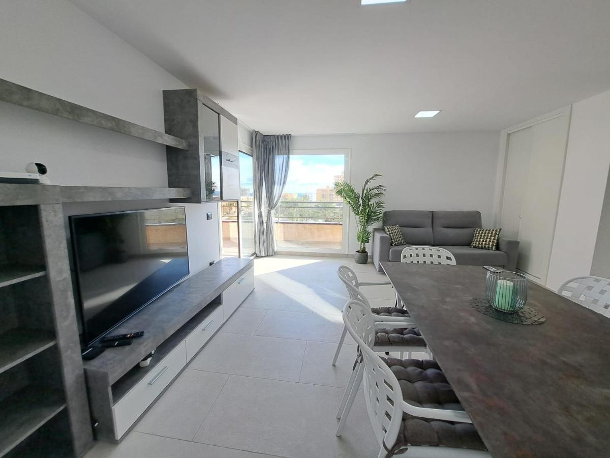 Newly Reformed 2 Bedroom Apartment In The Center Of Los Cristianos Лос-Крістіанос Екстер'єр фото